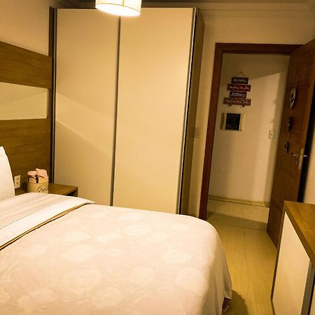 Apartamento Luxuoso No Cond Vista Do Quilombo A 50 Metros Do Hard Rock Cafe Грамаду Экстерьер фото